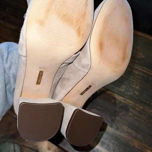 Suede heels - Picture 5 of 6